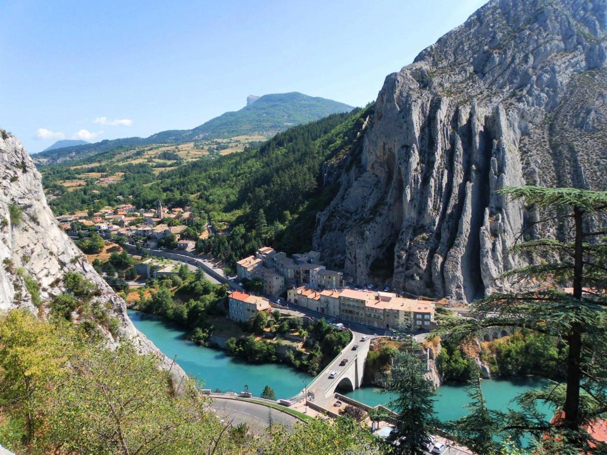 Holiday House Nearby The Lac De Castillon Castellane Exterior photo
